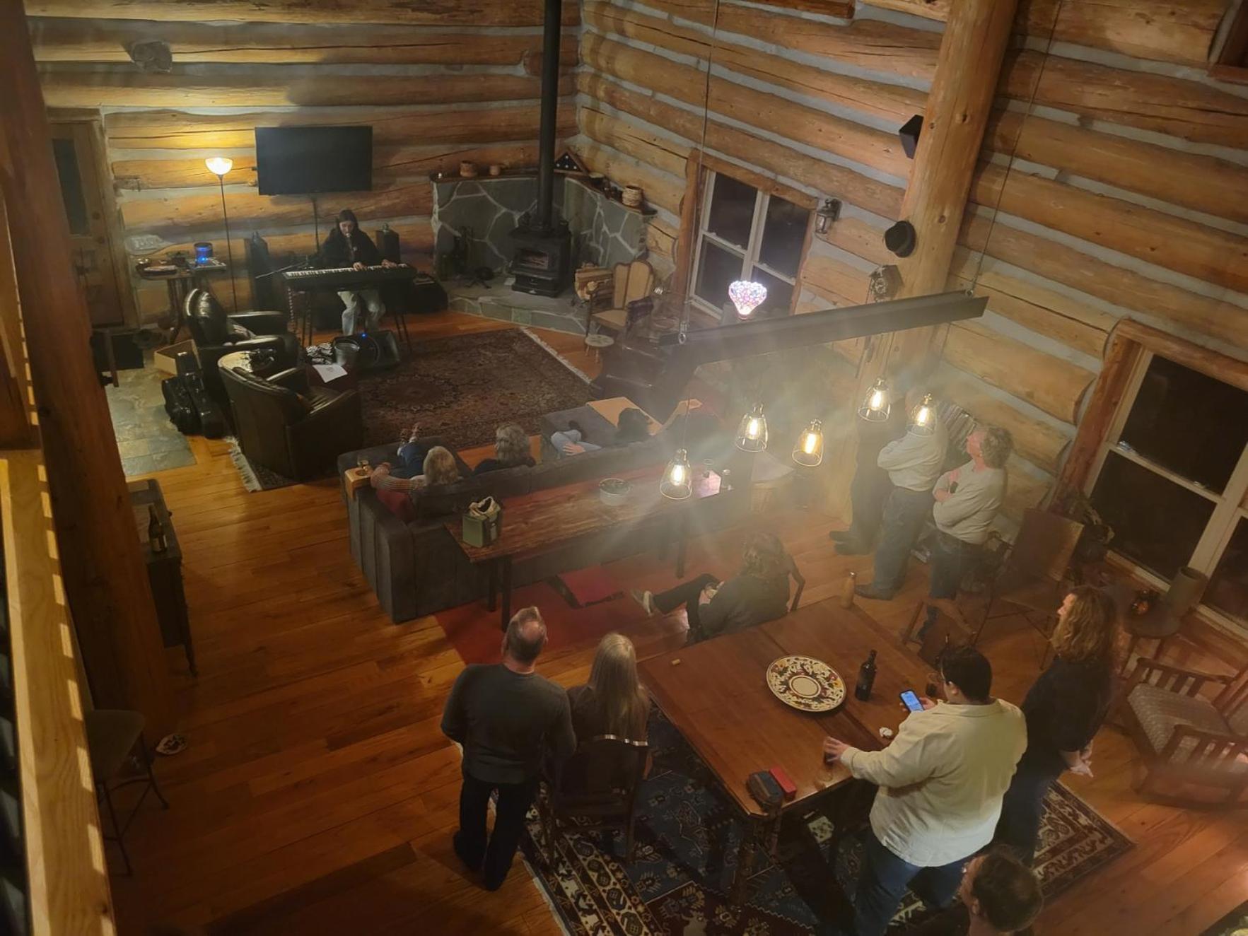 Firefly Creek Lodge Livonia Экстерьер фото